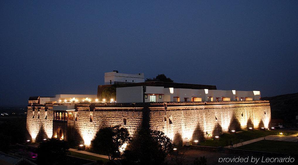 Fort Jadhavgadh -A Gadh Heritage Hotel Sasvad Eksteriør bilde