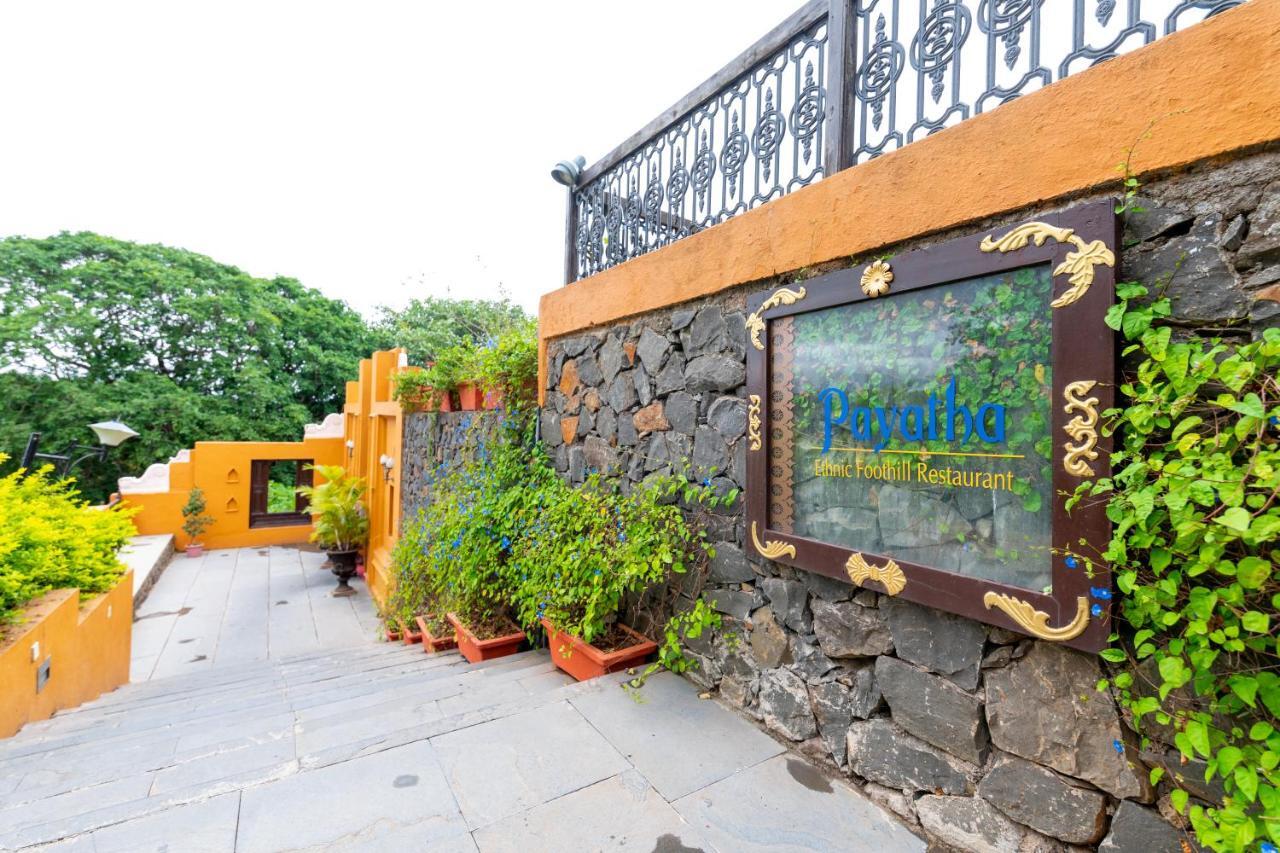 Fort Jadhavgadh -A Gadh Heritage Hotel Sasvad Eksteriør bilde