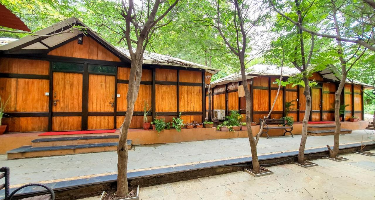 Fort Jadhavgadh -A Gadh Heritage Hotel Sasvad Eksteriør bilde